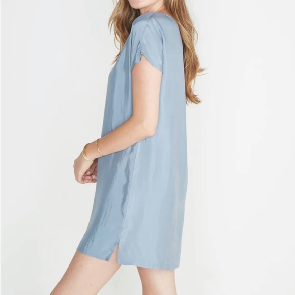 BRAND NEW Marine Layer Delta Dress in Sky Blue - Picture 2 of 2
